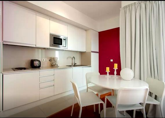 Your Home In Palacio Do Bairro Alto Лиссабон Номер фото